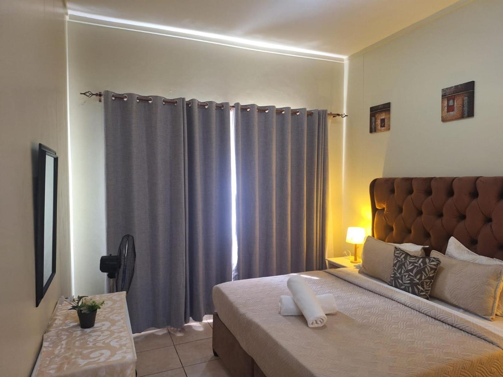 Menlyn Maine Apartments, Menlyn Place *