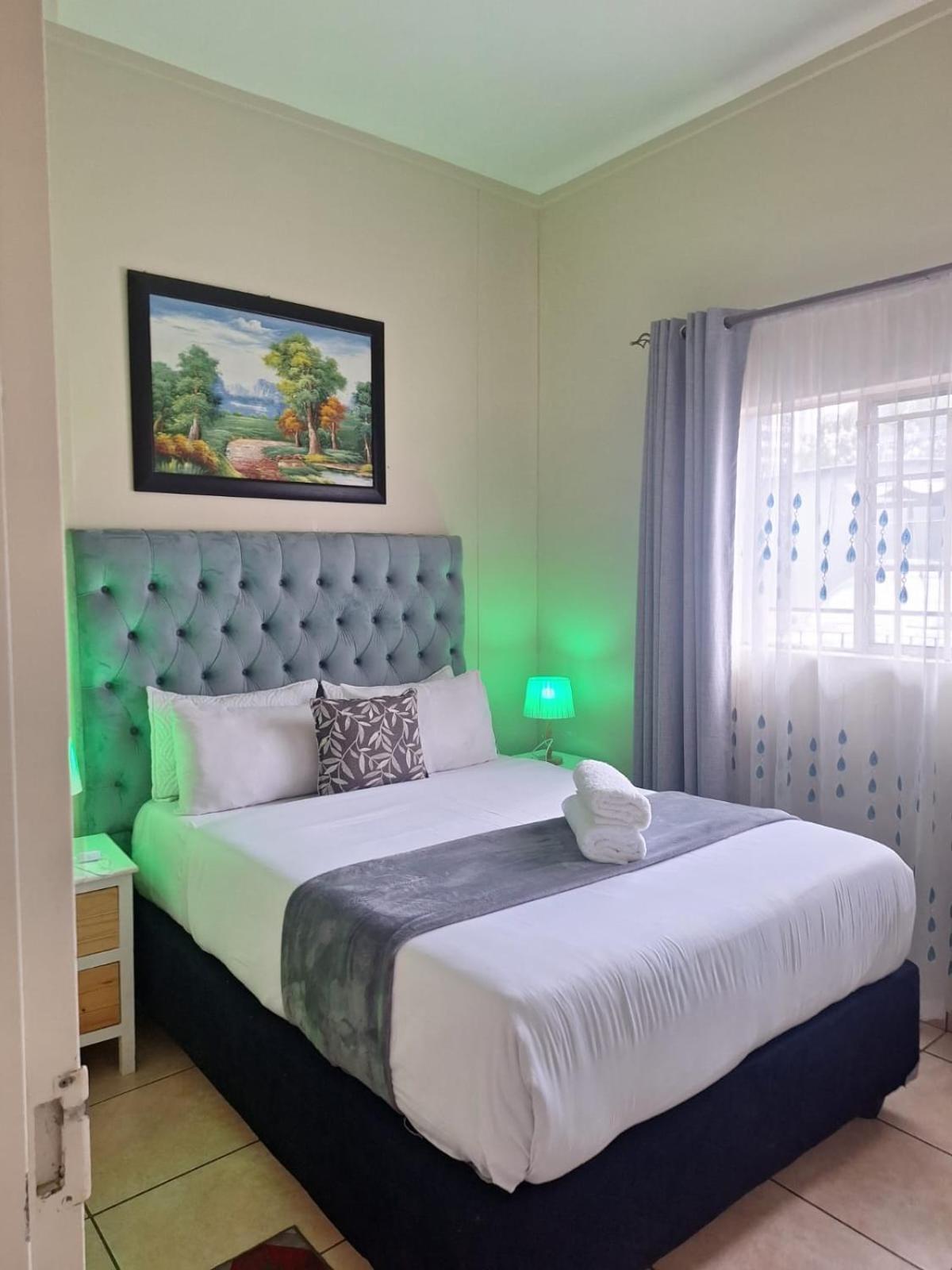 Menlyn Maine Apartments, Menlyn Place Appartement Pretoria-Noord