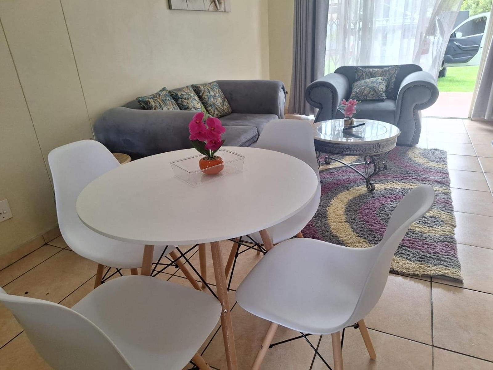 Menlyn Maine Apartments, Menlyn Place Appartement Pretoria-Noord