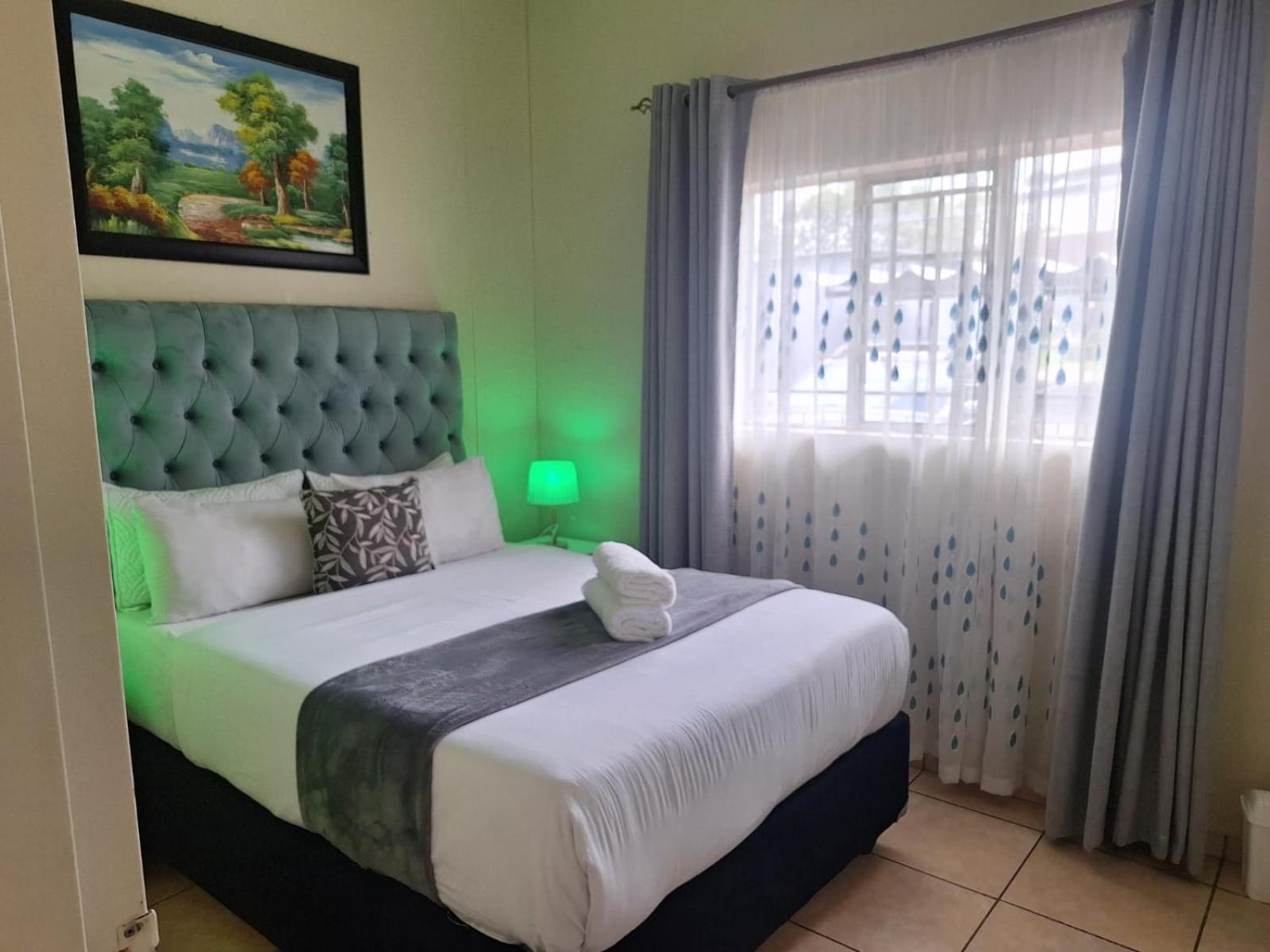 Menlyn Maine Apartments, Menlyn Place *
